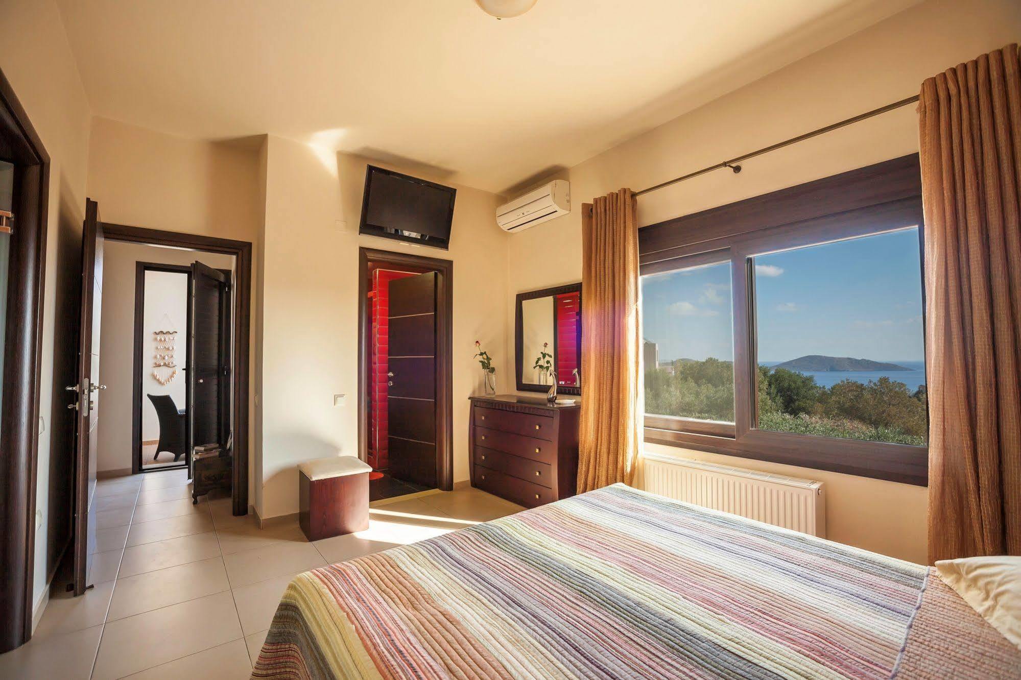 Villa Panorama Elounda Екстериор снимка